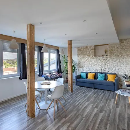 Lejlighed Neuf, 50m2, 4m50 De Loggia *