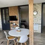 Apartamento Avec Vue Et Loggia *