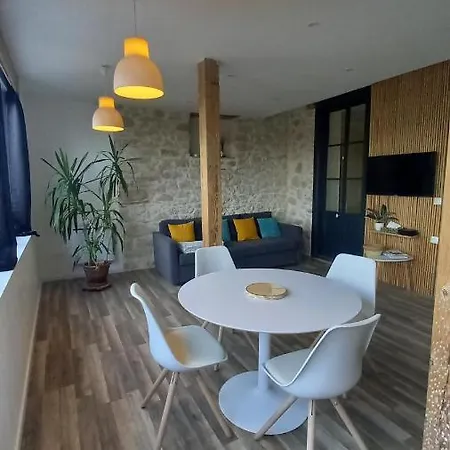 Avec Vue Et Loggia Apartmán